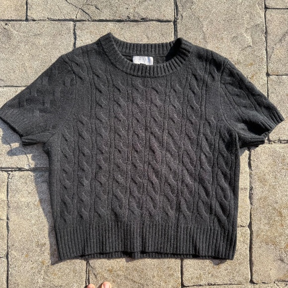 J. Crew 100% Cashmere Women's Short Sleeve Cable Knit Sweater Black Medium - Picture 1 of 7